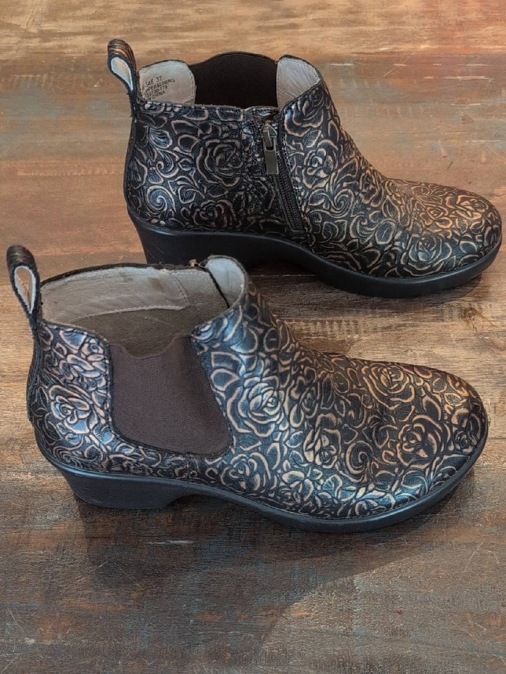 Alegria Eve Bronze Bouquet Chelsea Ankle Boot - Women's 37 (7-7.5) - Picture 4 of 9